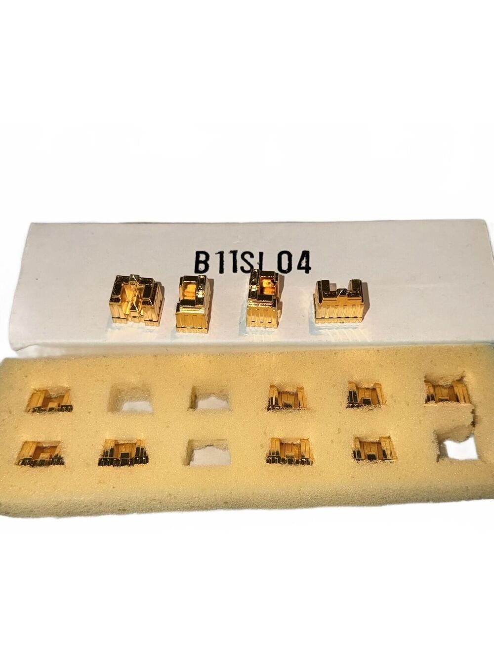 Franklin Mint Monopoly Collectors Edition Set of 12 Gold Plated Hotels BRAND NEW